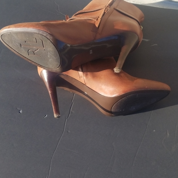 Lauren Ralph Lauren ankle booties size 9.5 - Picture 8 of 8